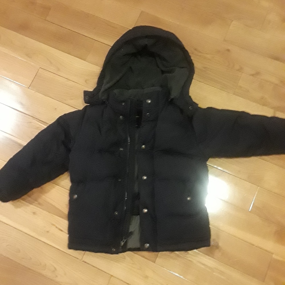 Gap puffer coat